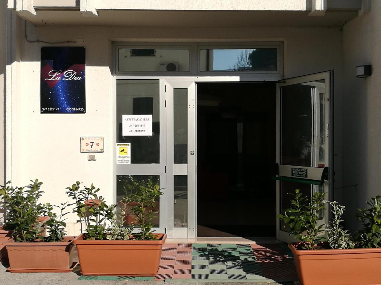 比萨 La Dea酒店 外观 照片